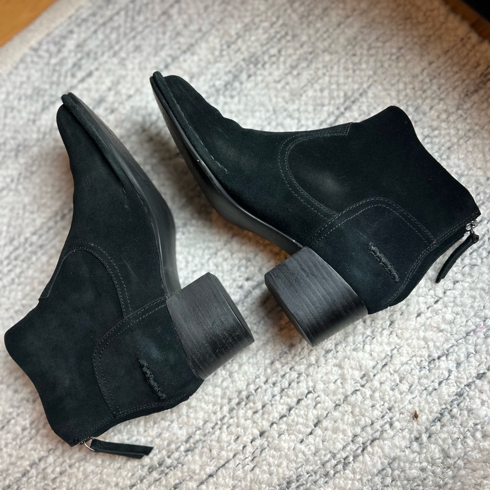 Ugg Women’s Suede Bandara Leather Zip-Up Ankle Boots Booties - Picture 9 of 14